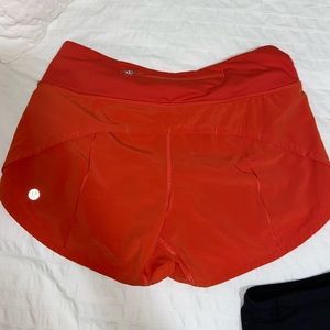 Lululemon  Size 2 Speed Up Shorts 4”